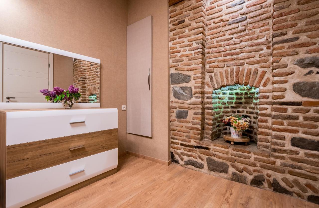 Sololaky Wall Tiflis Exterior foto