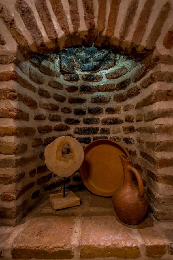 Sololaky Wall Tiflis Exterior foto