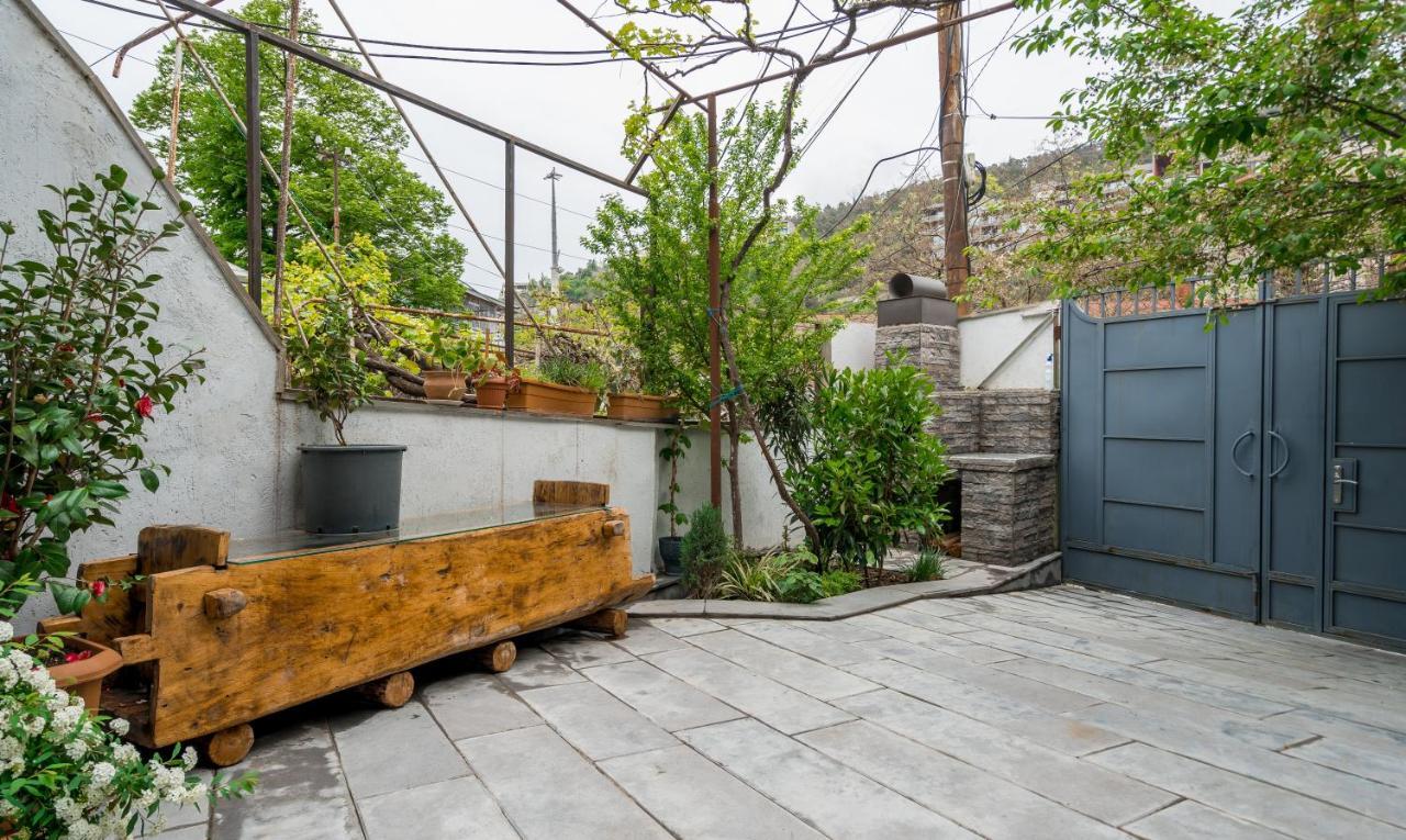 Sololaky Wall Tiflis Exterior foto
