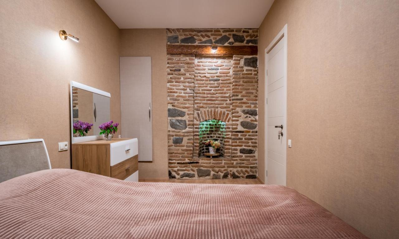 Sololaky Wall Tiflis Exterior foto
